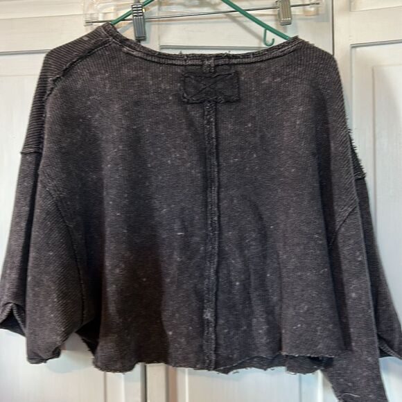 We the Free gray cropped sweater poncho - Size M - Picture 4 of 7